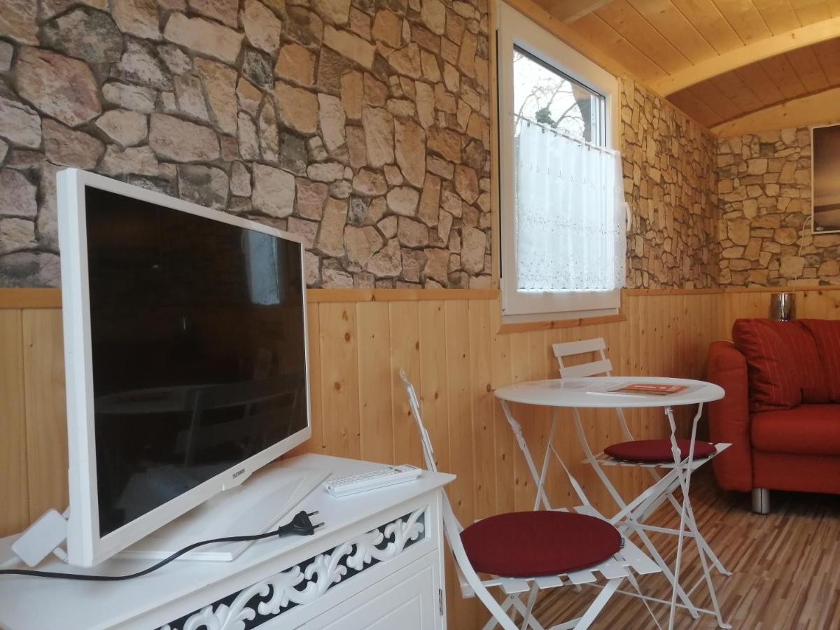 Schaeferwagen Rotkelchen Hotel Ратинген Екстериор снимка